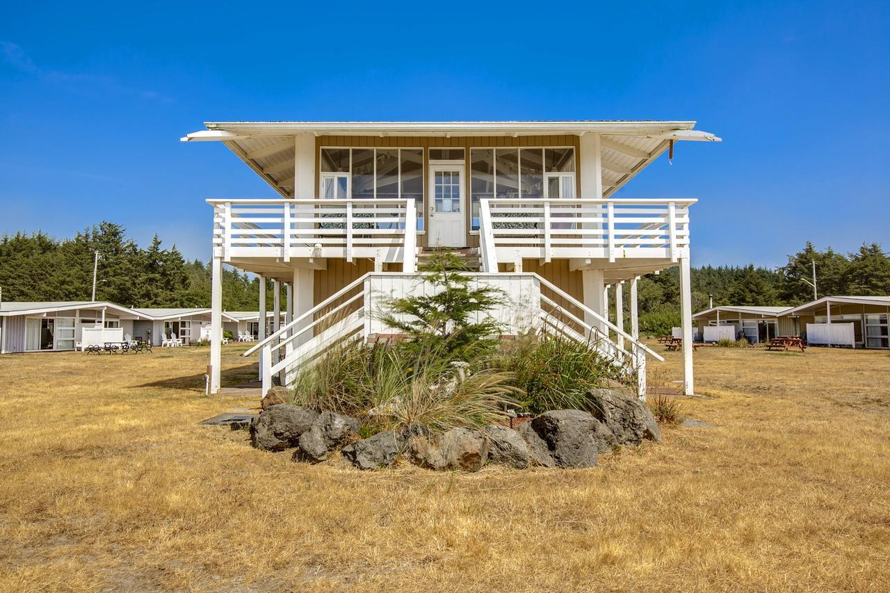 Beachwood Condos & Resort Copalis Beach Exterior photo